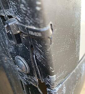 Affix wheel well trim with cable ties-wheeltrimrepair.jpg