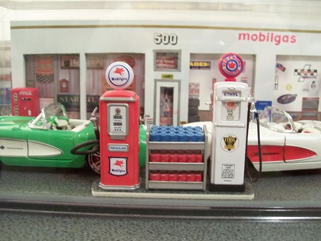 Name:  DiecastCars0062.jpg
Views: 86
Size:  48.6 KB